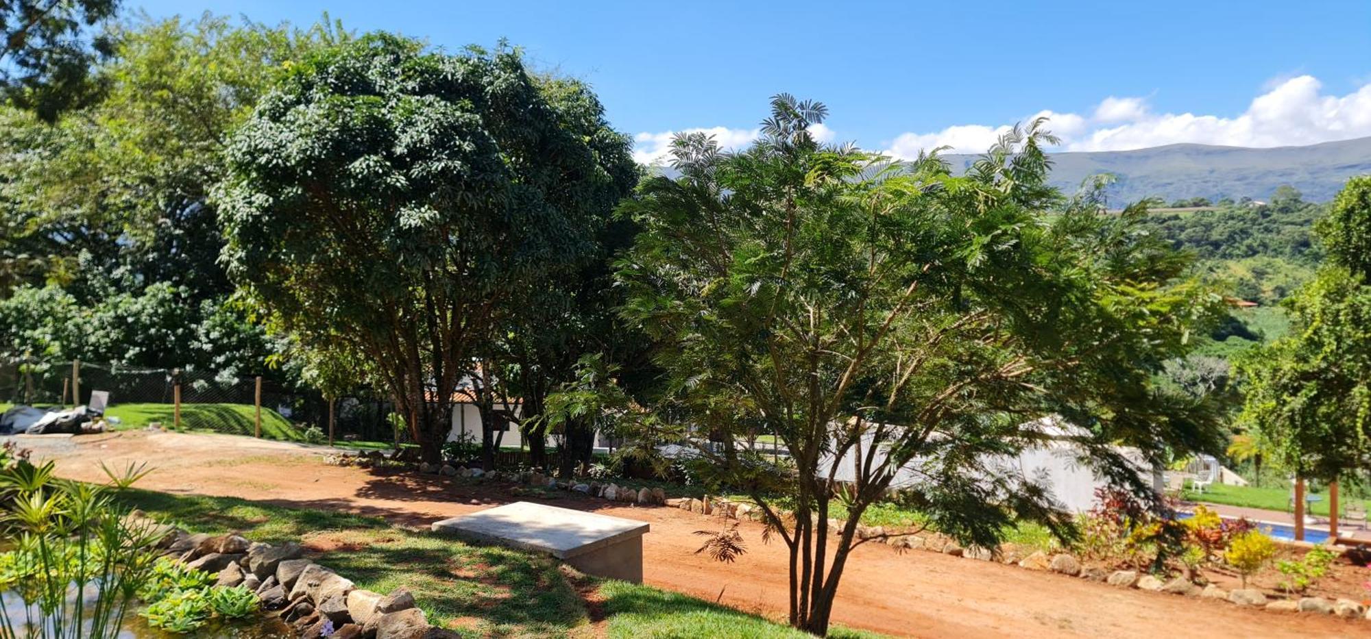 Pousada Descobrindo A Vida Brumadinho Exteriör bild